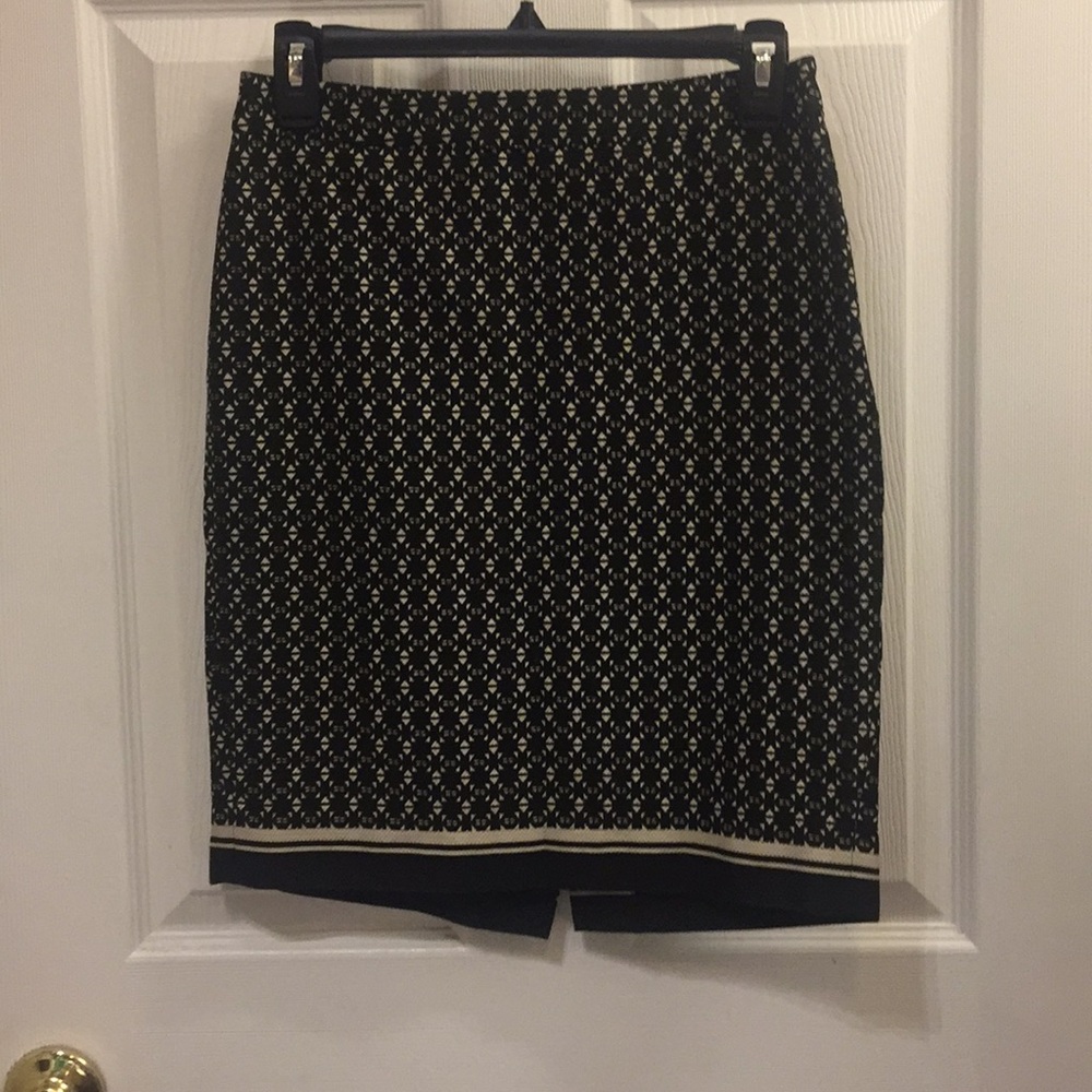 The Limited size 2 petite pencil skirt